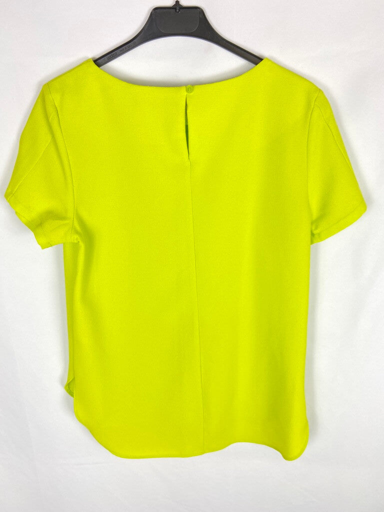 PRIMARK. Top verde lima T.40