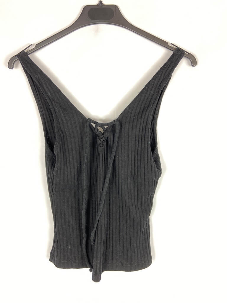 BERSHKA. Black ribbed top T m