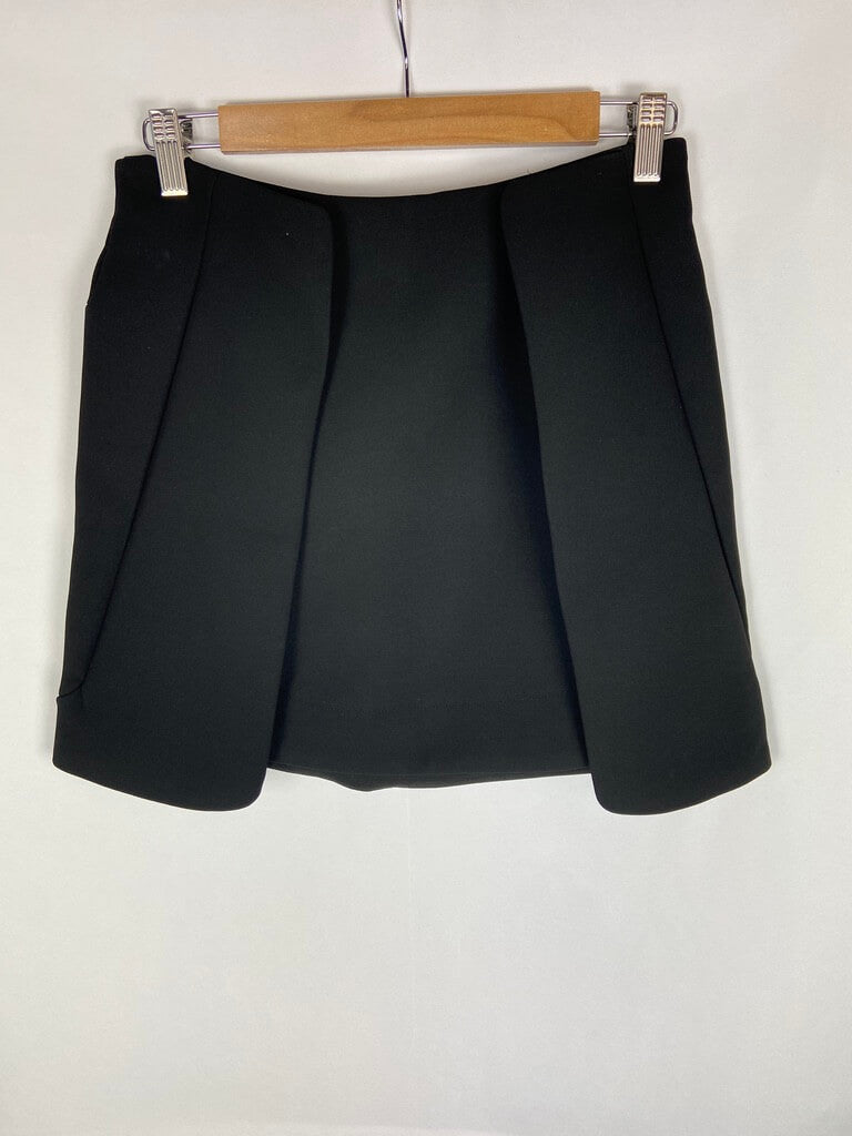 ZARA. Black Ts short skirt