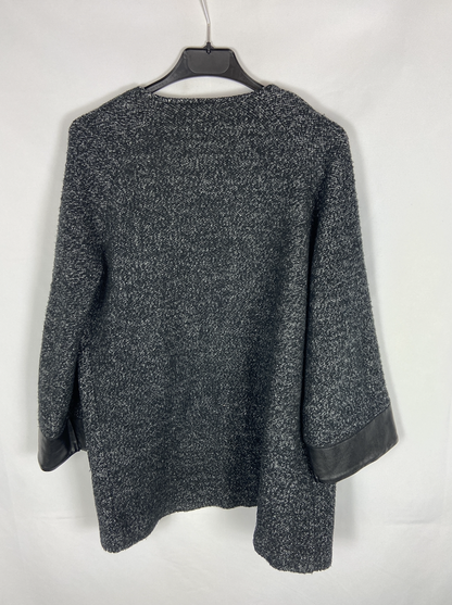 ZARA. Chaqueta de punto gris jaspeada T.m