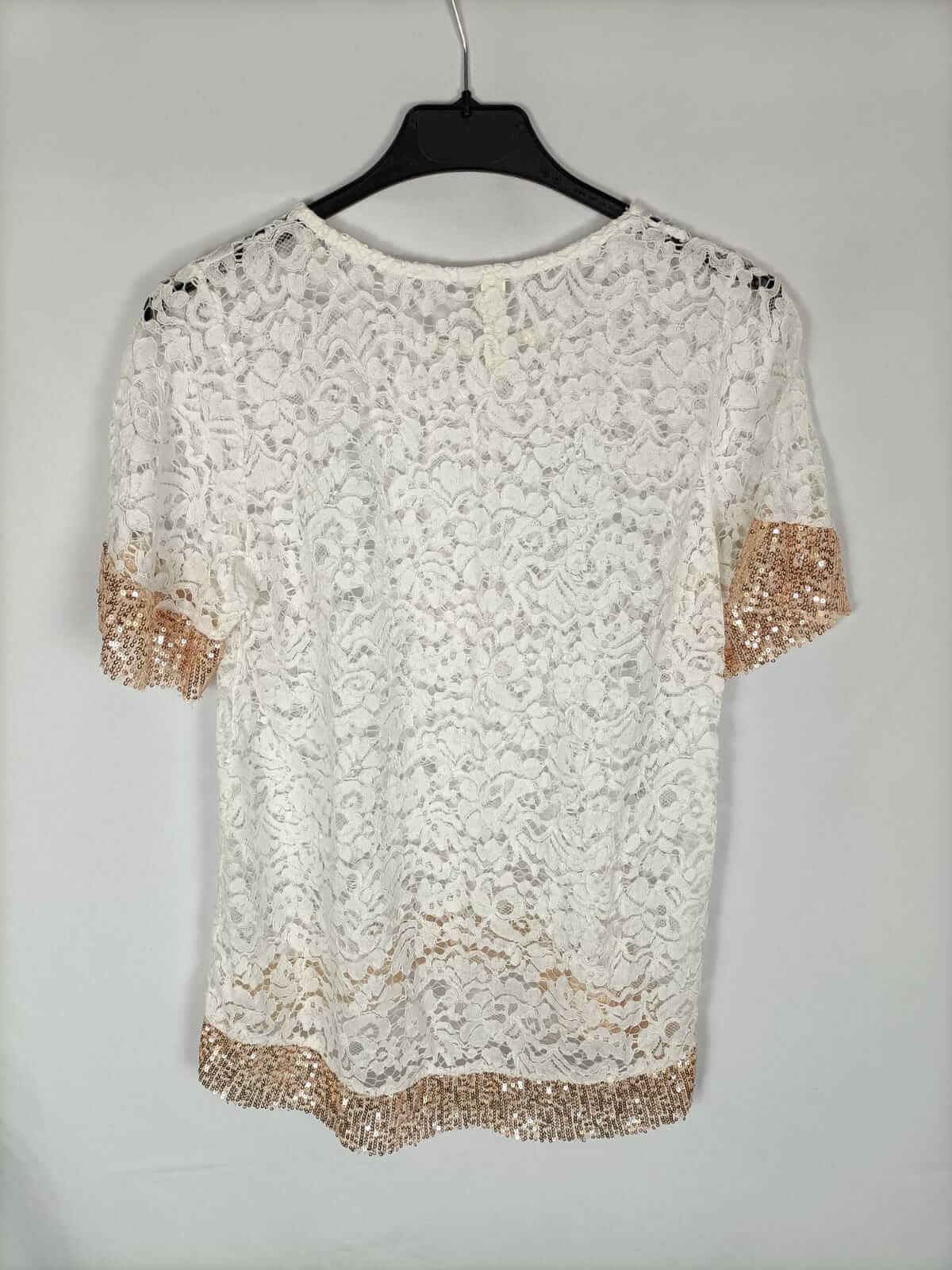 NEW COLLECTION. Top encaje blanco T.s/m