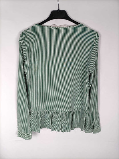 ZARA. Blusa de rayas verde T. xs