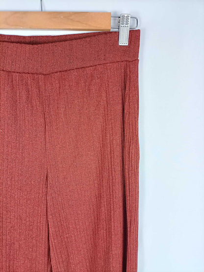 ZARA. Pantalones semitransparentes color teja T. s