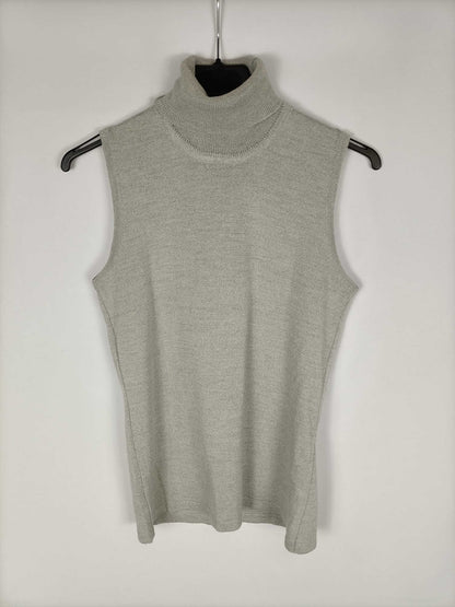 DENLLO. Grey vest with glitter accents T. m