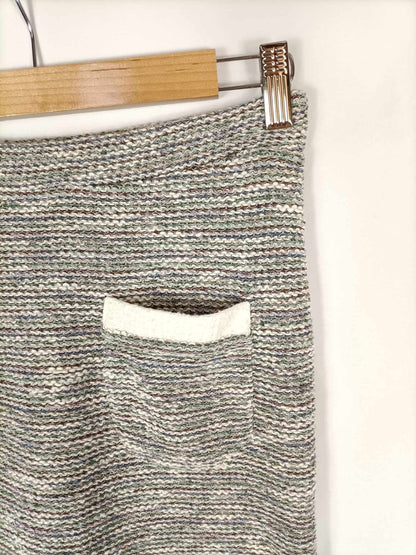 ZARA. Knitted skirt with front pockets. S