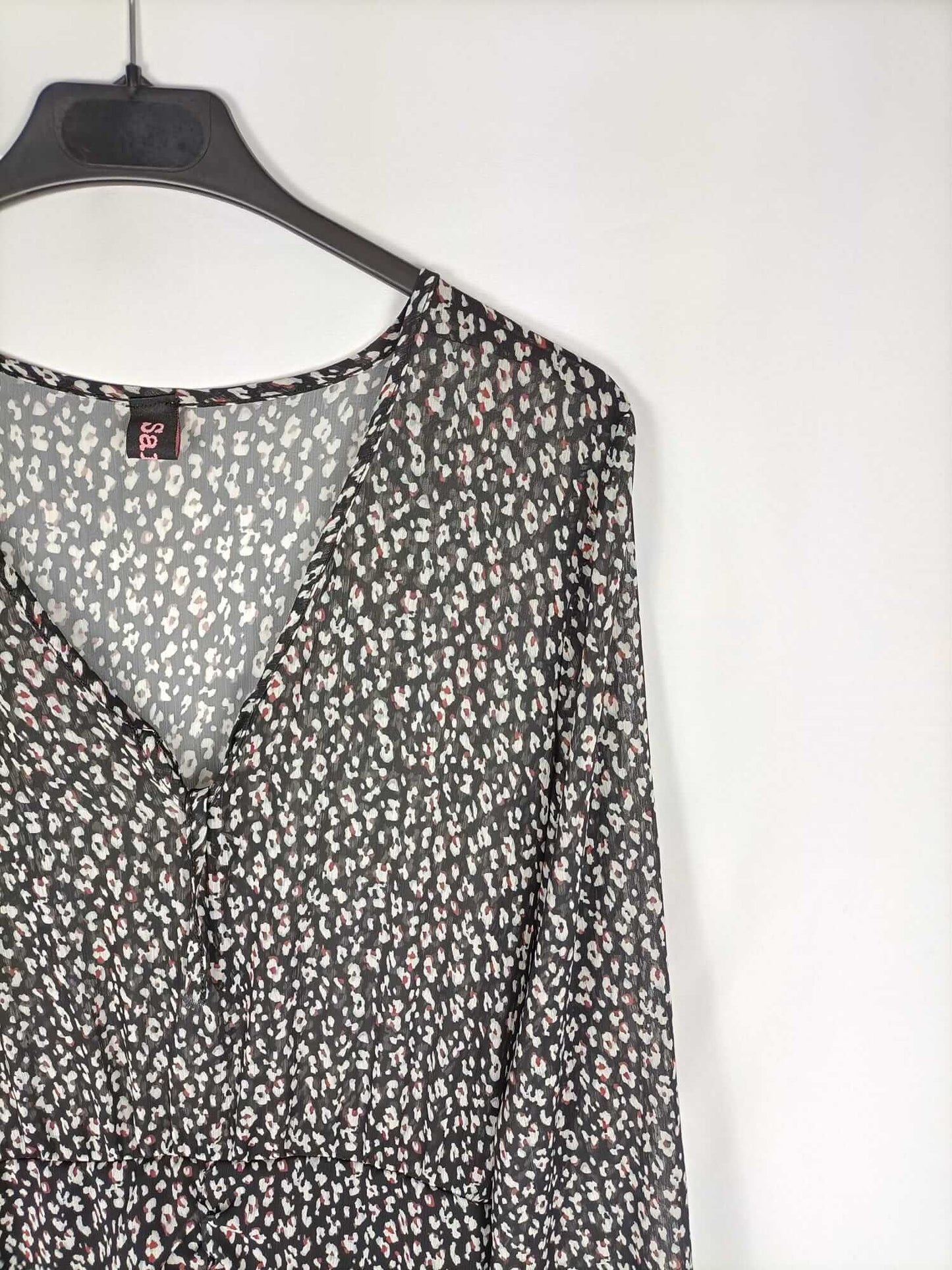 SARTA. Vestido negro estampado animal print T.u (m)