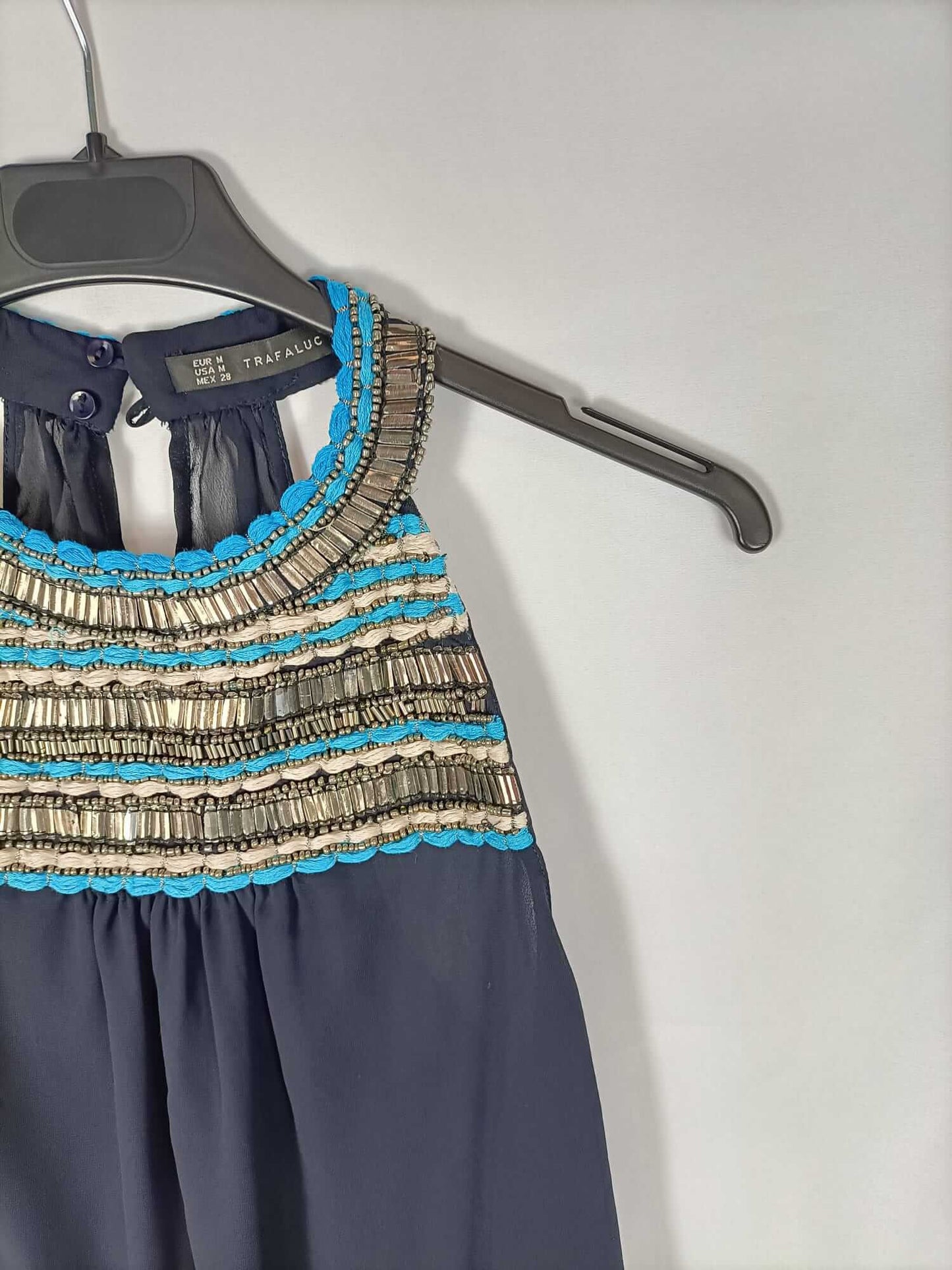 ZARA. Top azul abalorios T.m