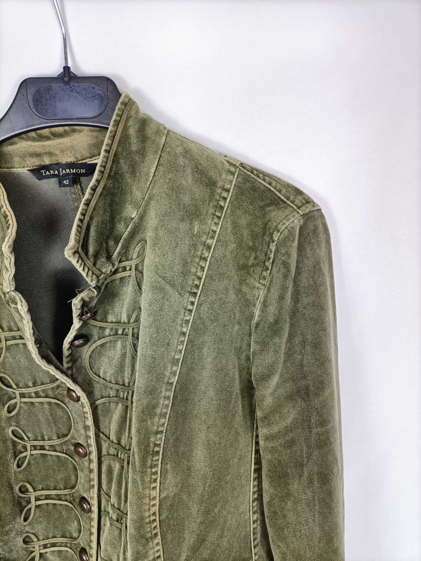 TARA JARMON. Fine velvet jacket T.42