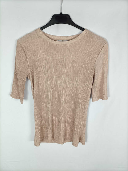 ZARA. Nude gathered fabric top Ts
