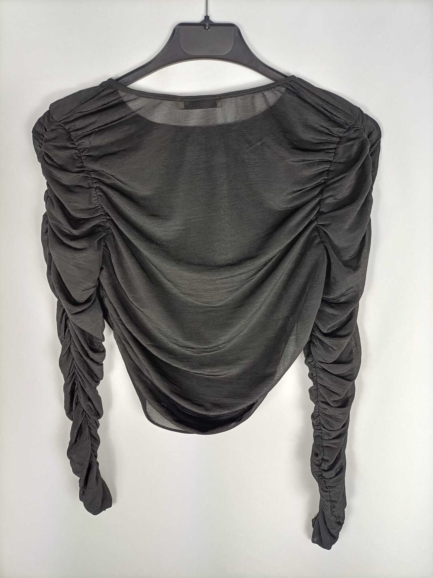 ZARA.Top negro semitransparente mangas fruncidas T.s