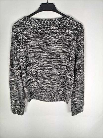 H&amp;M. Oversized jersey with eights