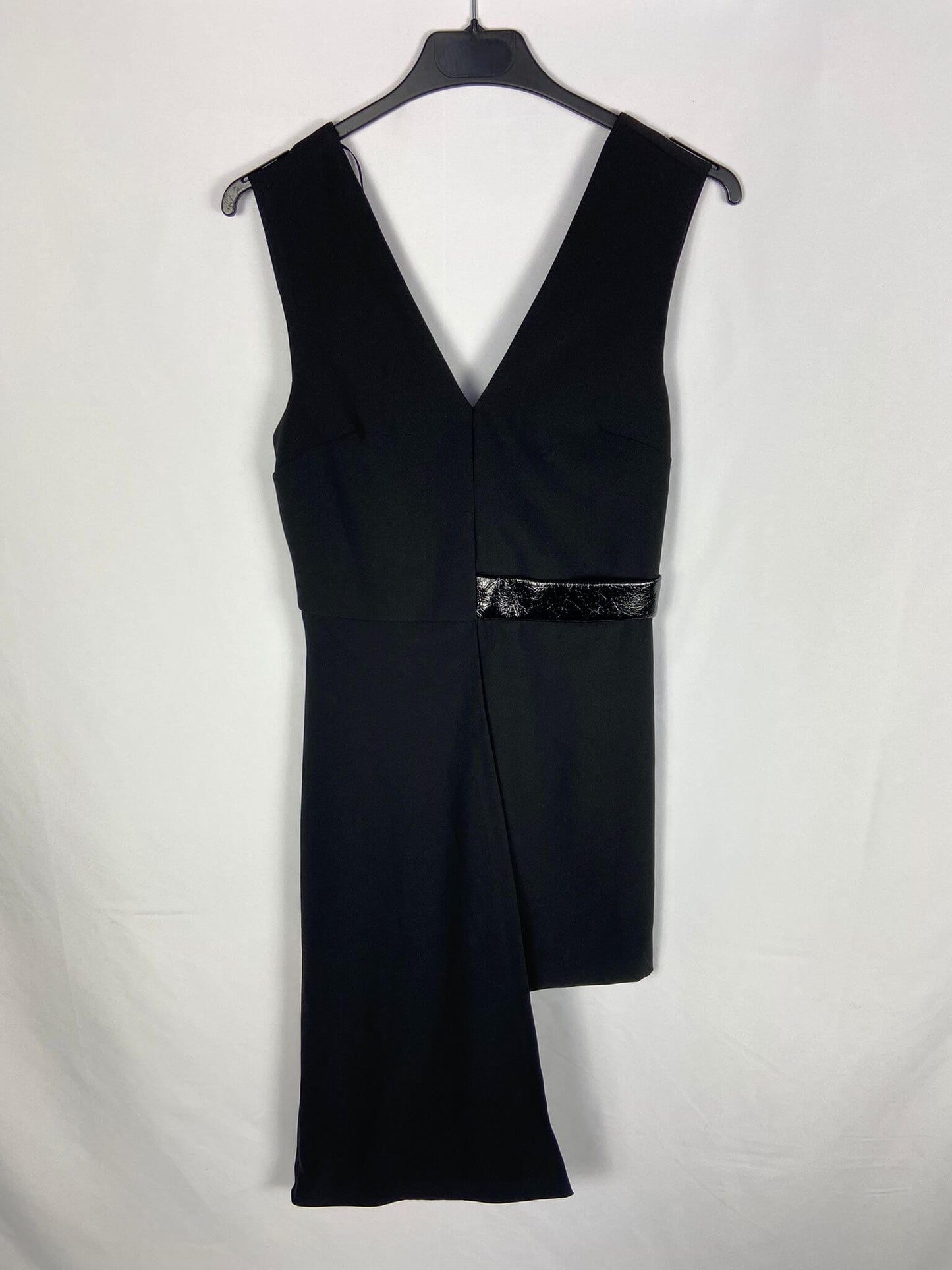 TOPSHOP.Black asymmetrical dress S.32