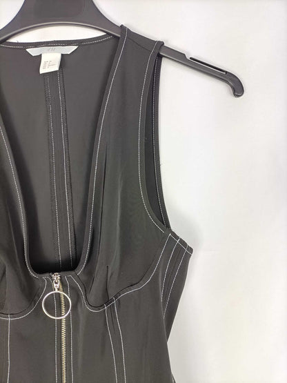 H&amp;M.Top seams zipper T.34