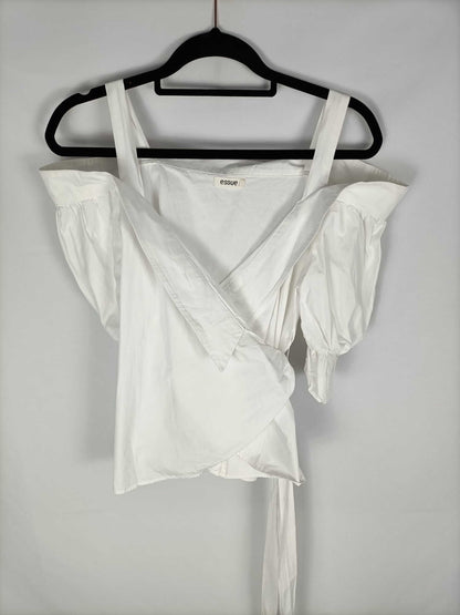 ESSUE.Blusa blanca T.s/m
