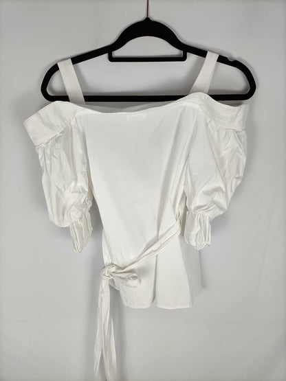ESSUE.Blusa blanca T.s/m