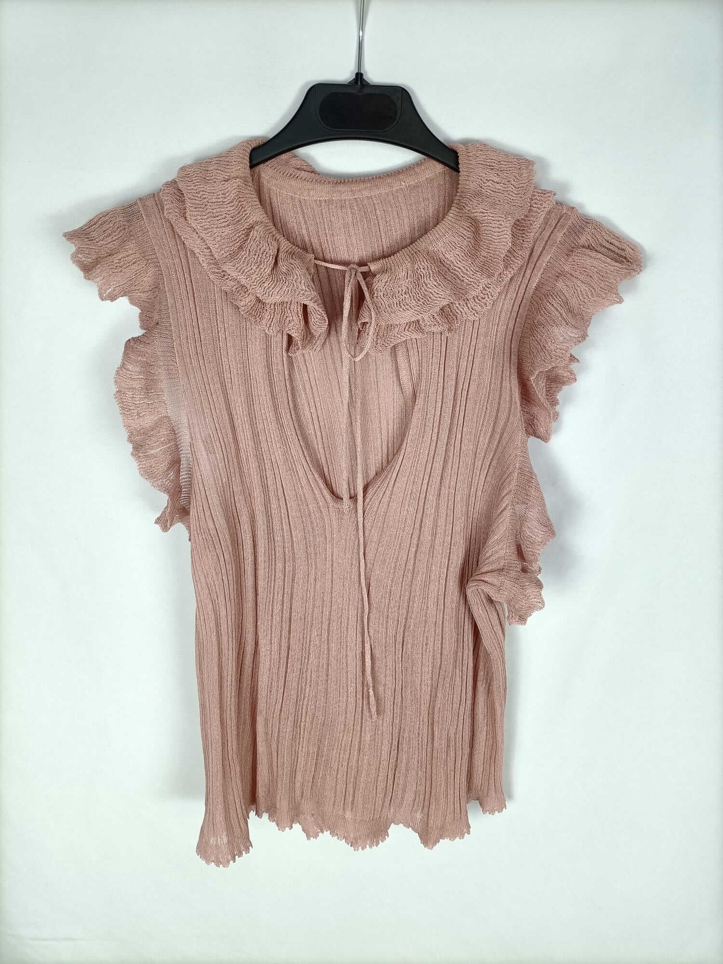 OTRAS. top rosa semitransparente con volantes T. u