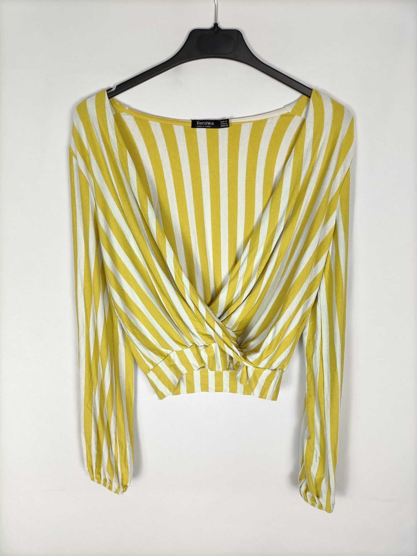 BERSHKA. Top rayas amarillo y blanco T.m