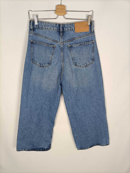 ZARA. Pantalón denim culotte T.38