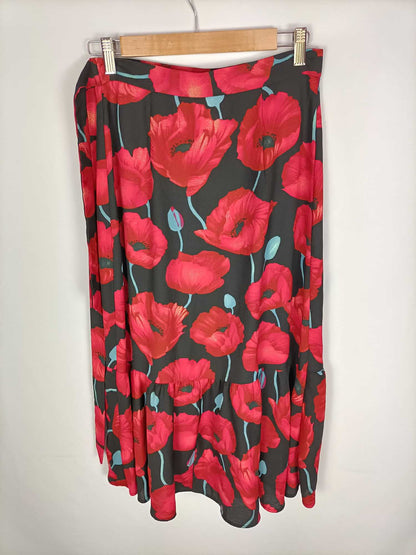 H&M. Falda flores cruzada rojos T.38