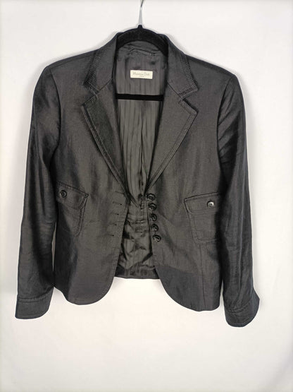 MASSIMO DUTTI. Chaqueta negra botones T.34