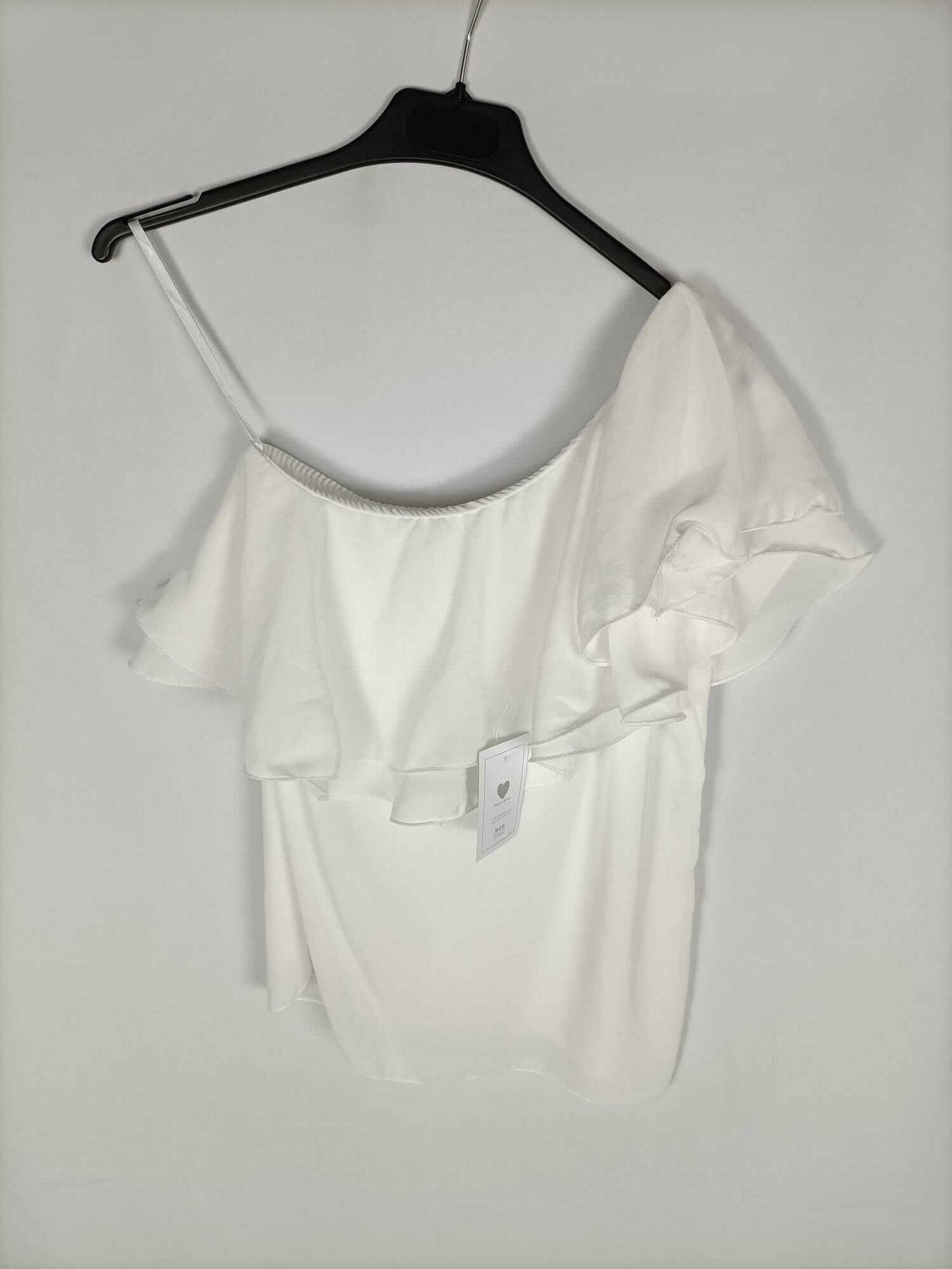 PURA VIDA. Blusa blanca asimétrica T.s/m