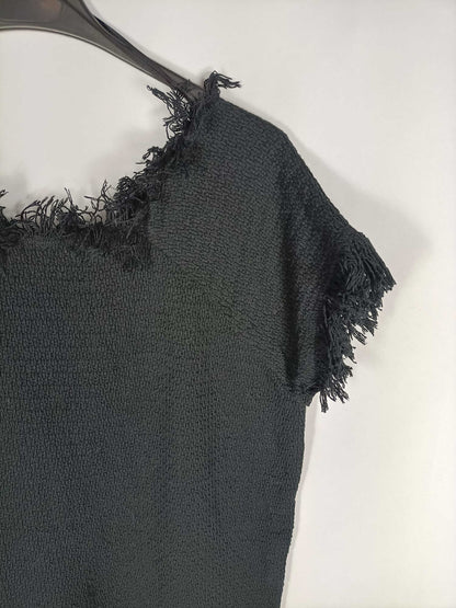 MANGO. Vestido negro punto flecos T.l