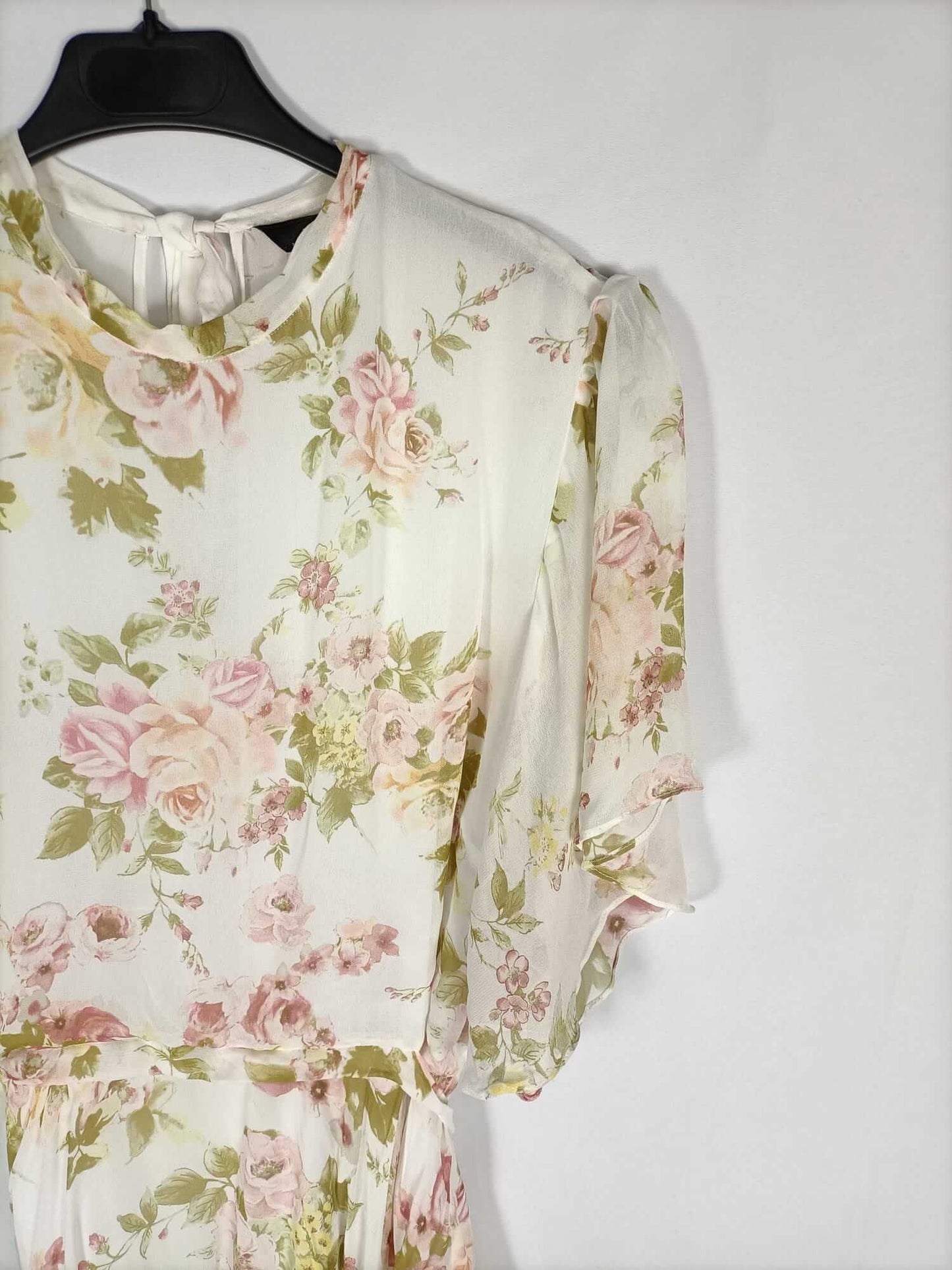 ZARA. Beige dress with pink flowers, size XL
