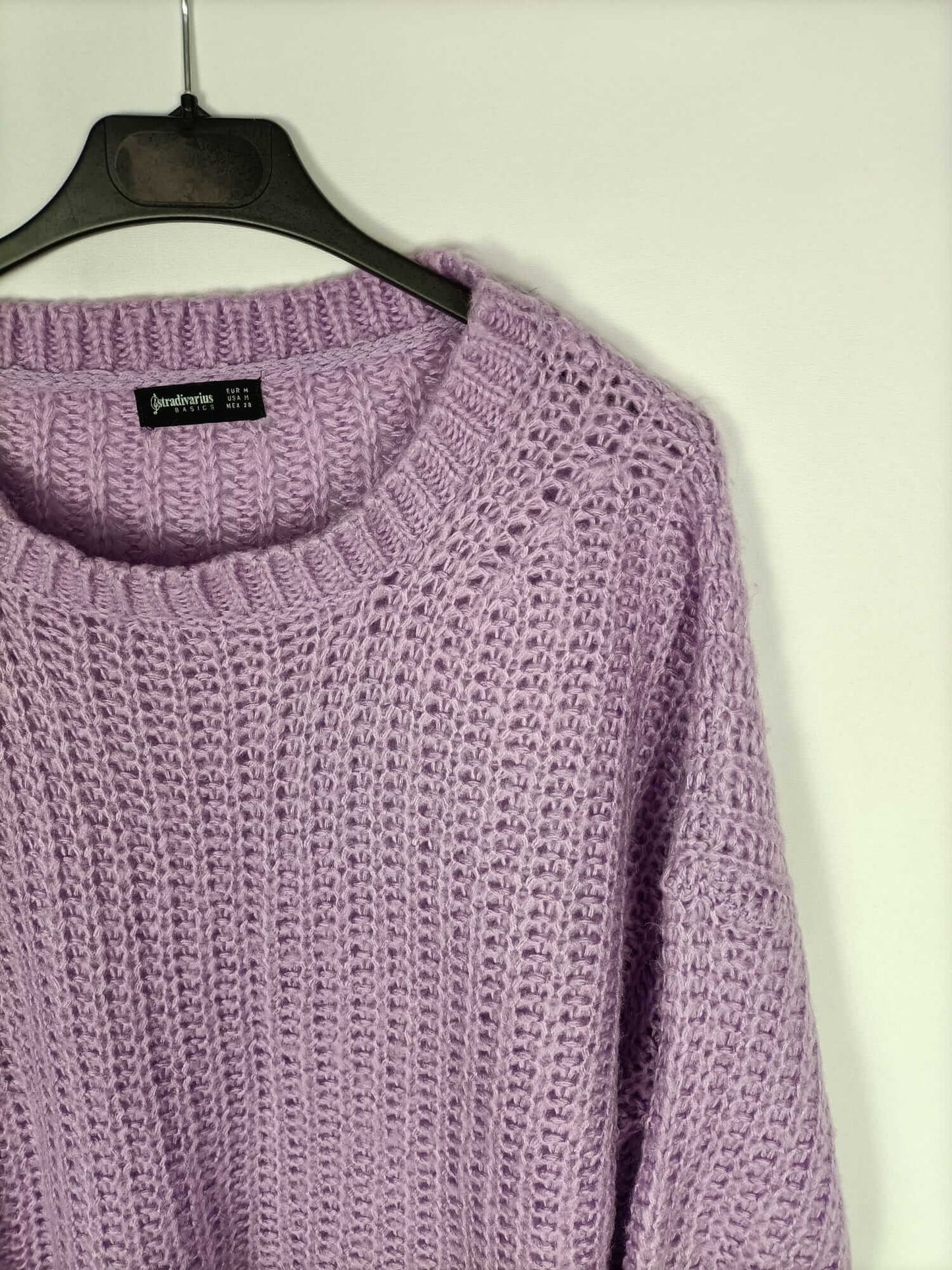 STRADIVARIUS. Jersey lila T.m