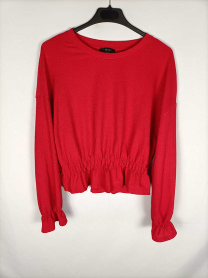 AMISU. Top rojo volante T.m