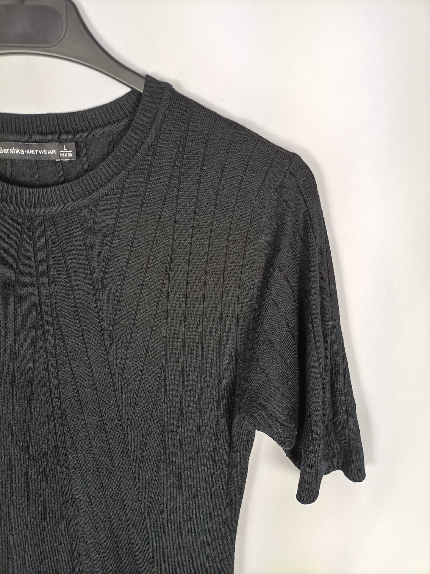 BERSHKA. Black ribbed midi dress Tl