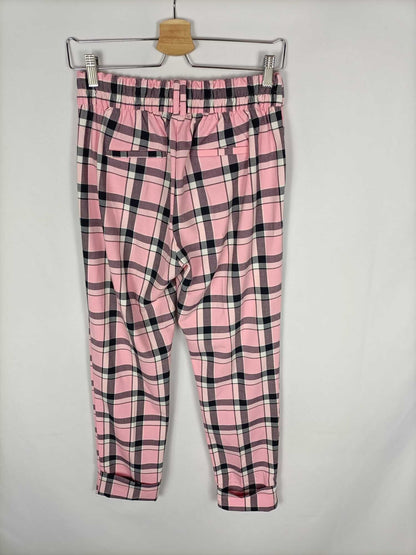 BERSHKA. Pantalón rosa cuadros T.m