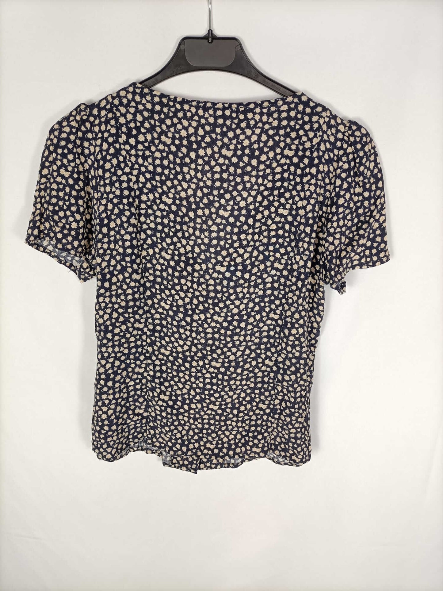 MANGO.Top botones margaritas T.s