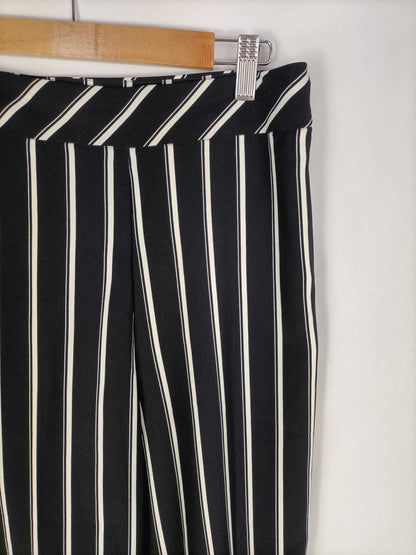 H&amp;M.Striped fluid culottes size 40