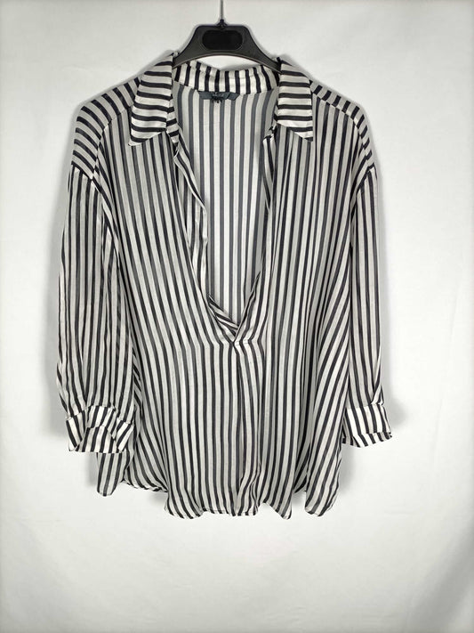 AMITIÉ.Blusa rayas negras T.m