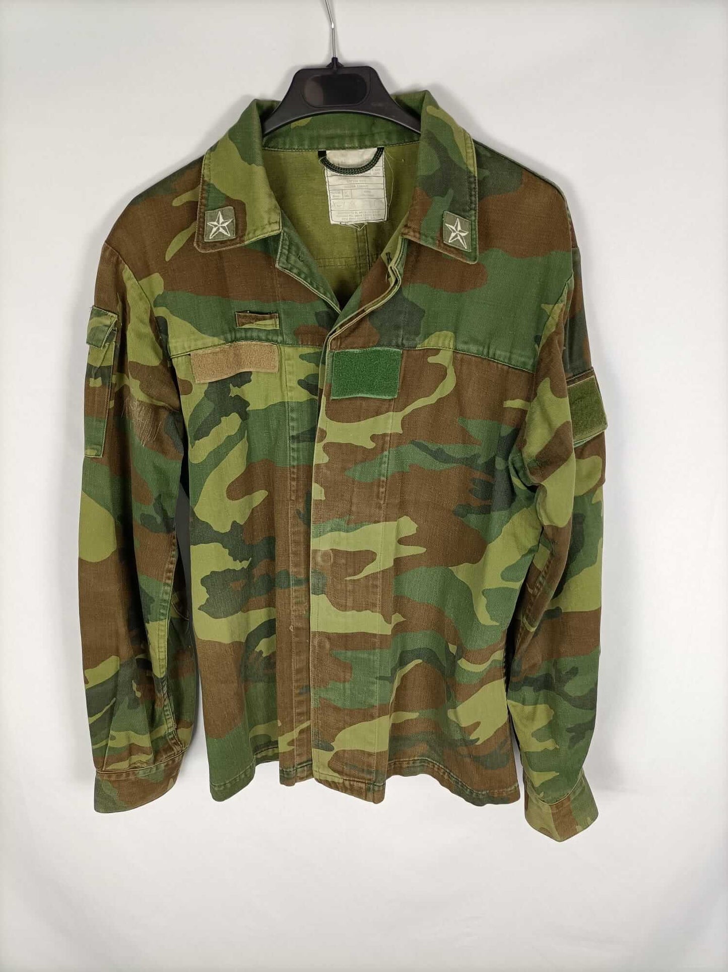 OTRAS.Cazadora camuflaje T.xl