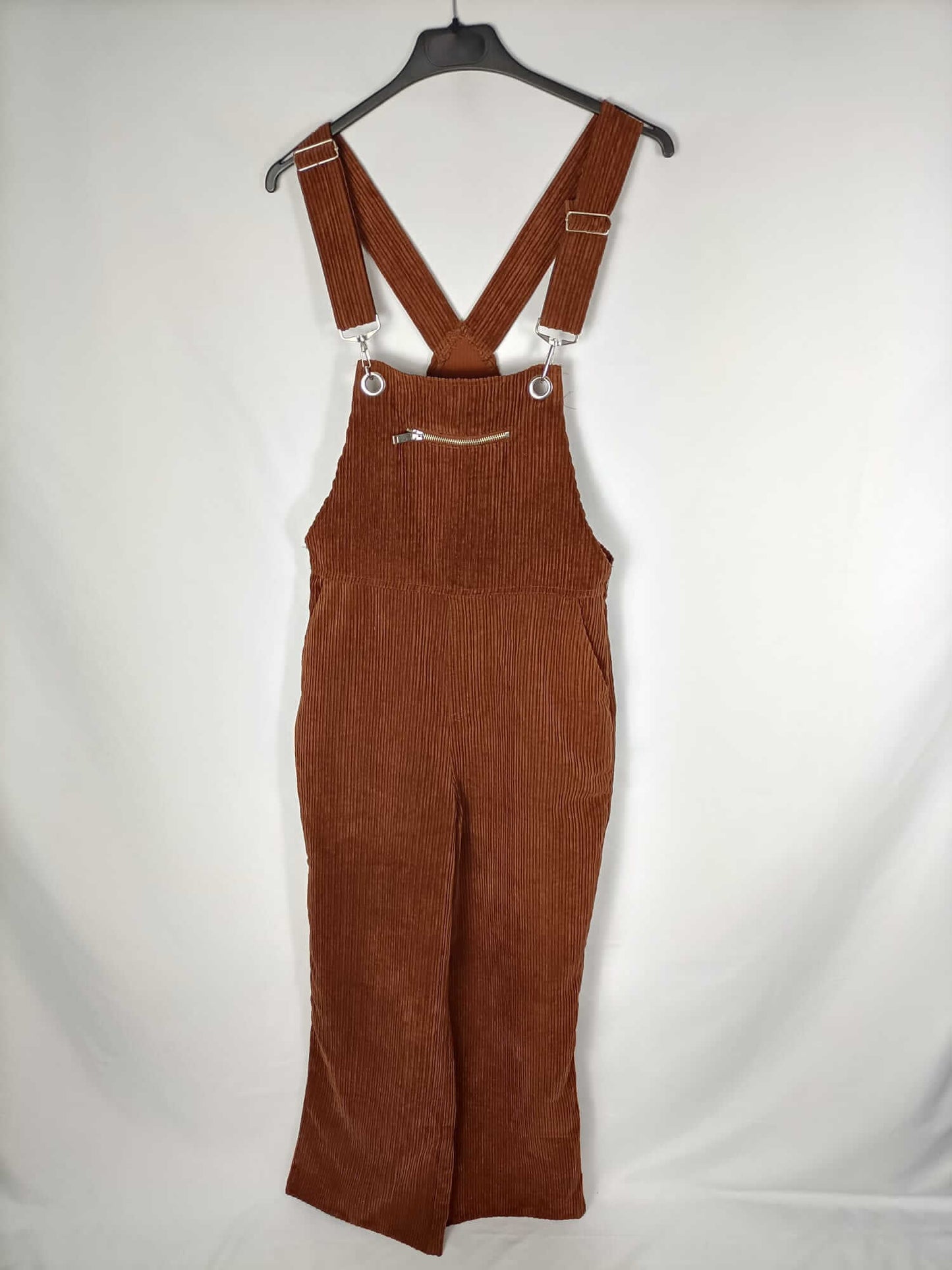 STRADIVARIUS. Brown corduroy dungarees T.38