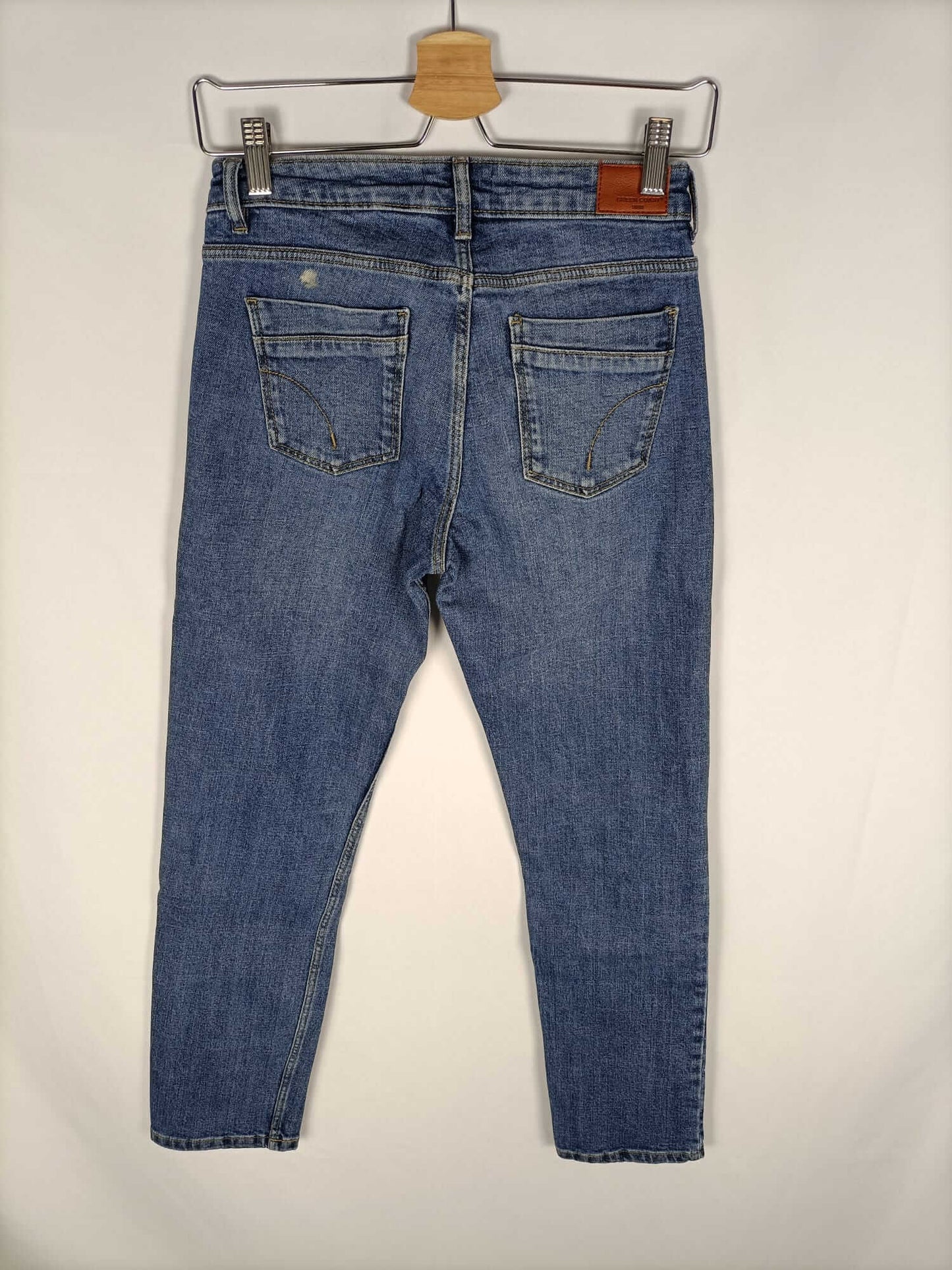 GREEN COAST. Pantalón vaquero clásico T.36