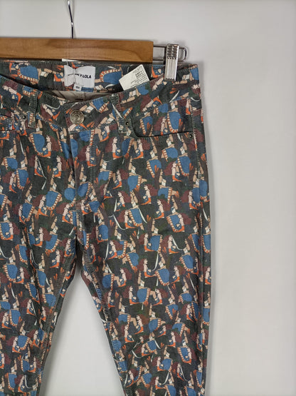 BIMBA Y LOLA. Pantalones estampados