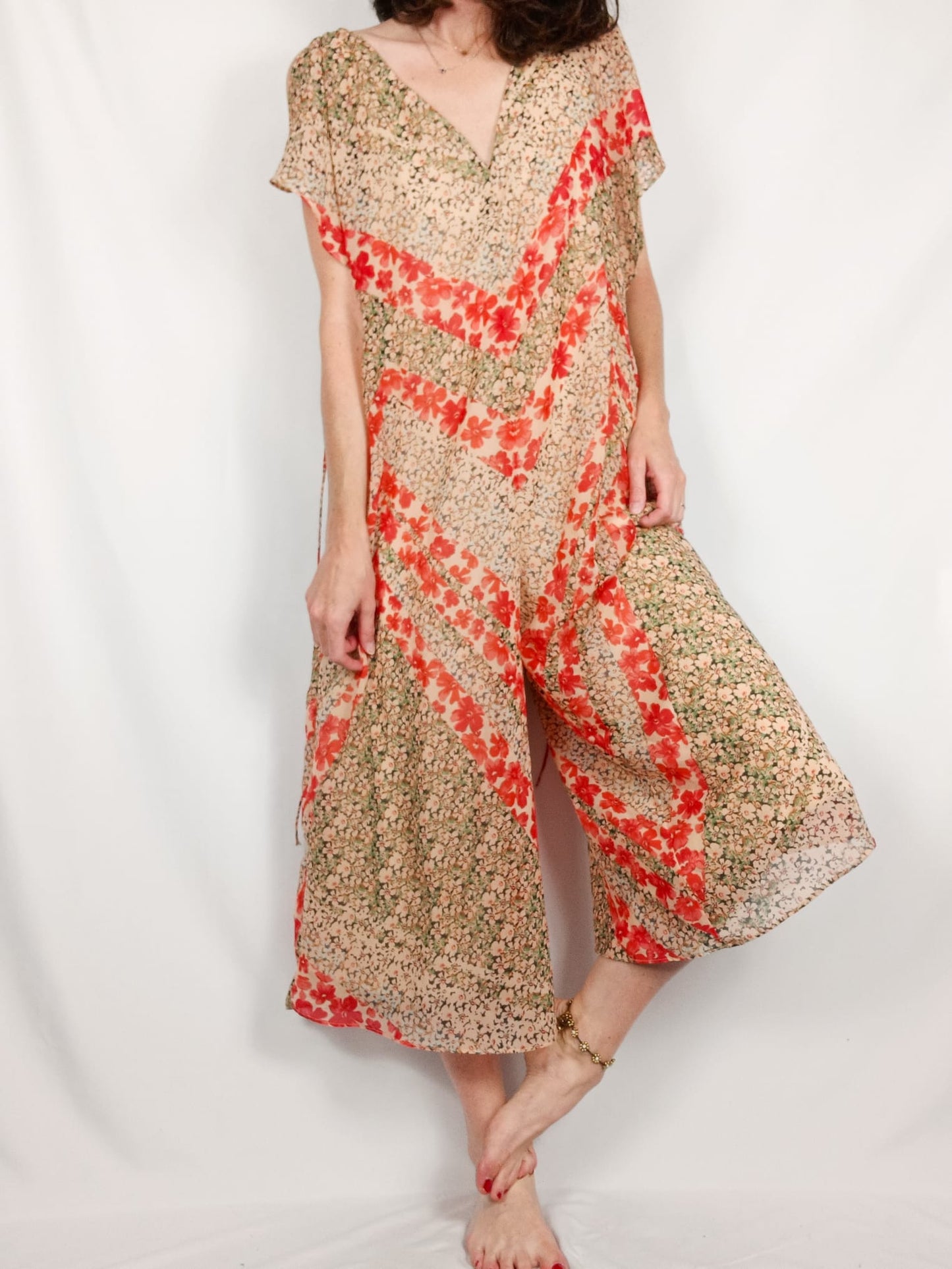 ZARA. Mono flores T.s