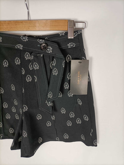 ZARA.Short vestir negro estampado T.xs