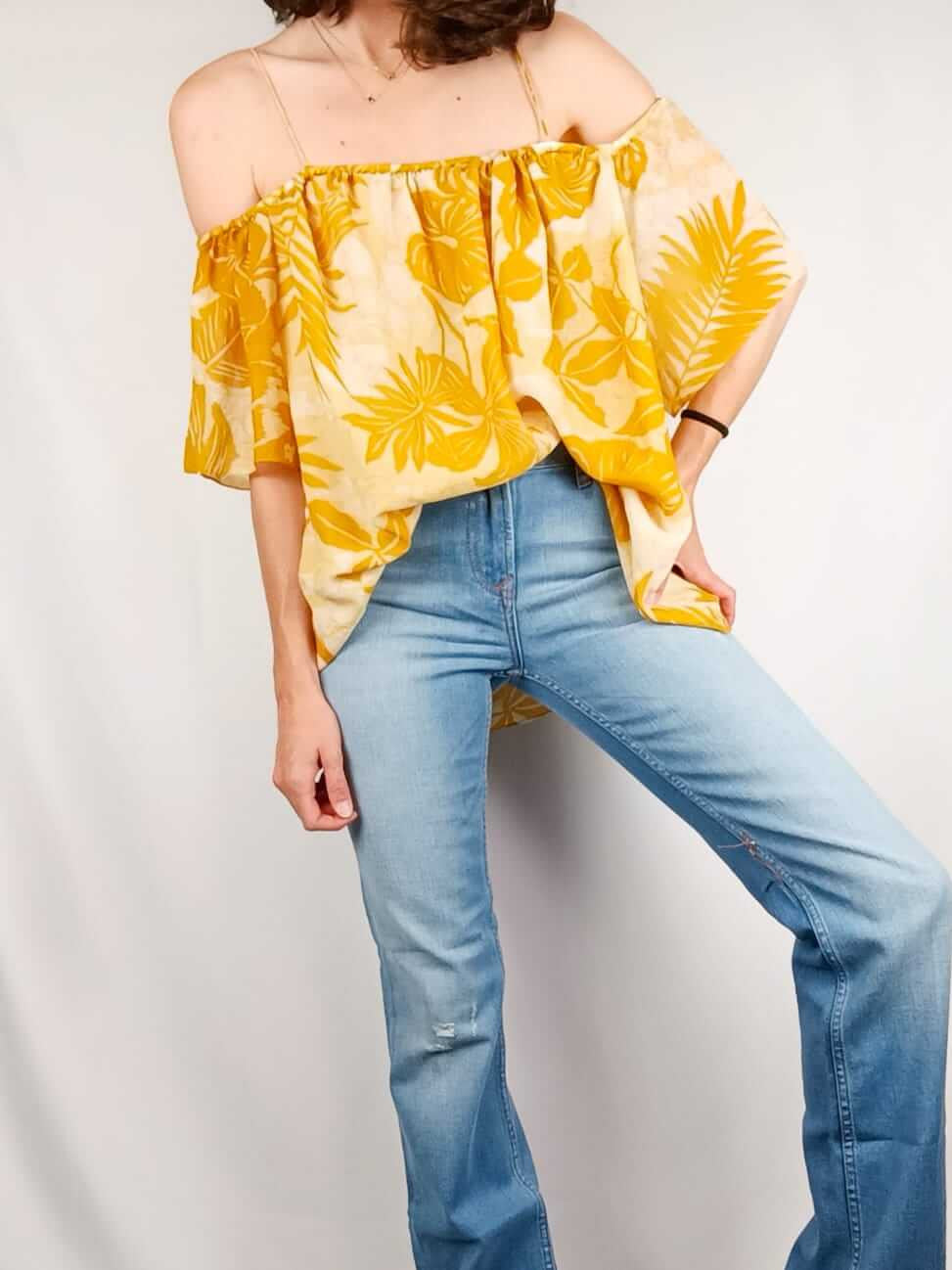 MANGO.Blusa estampado hojas T.s