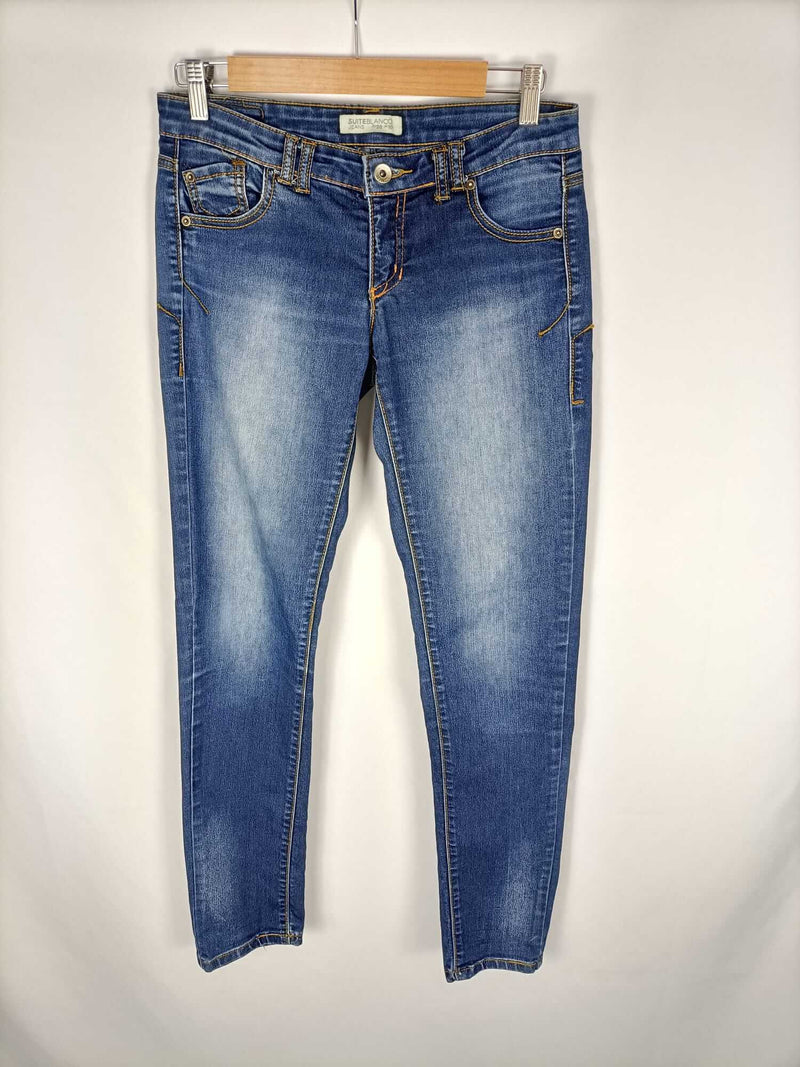BLANCO.Jeans oscuros T.38