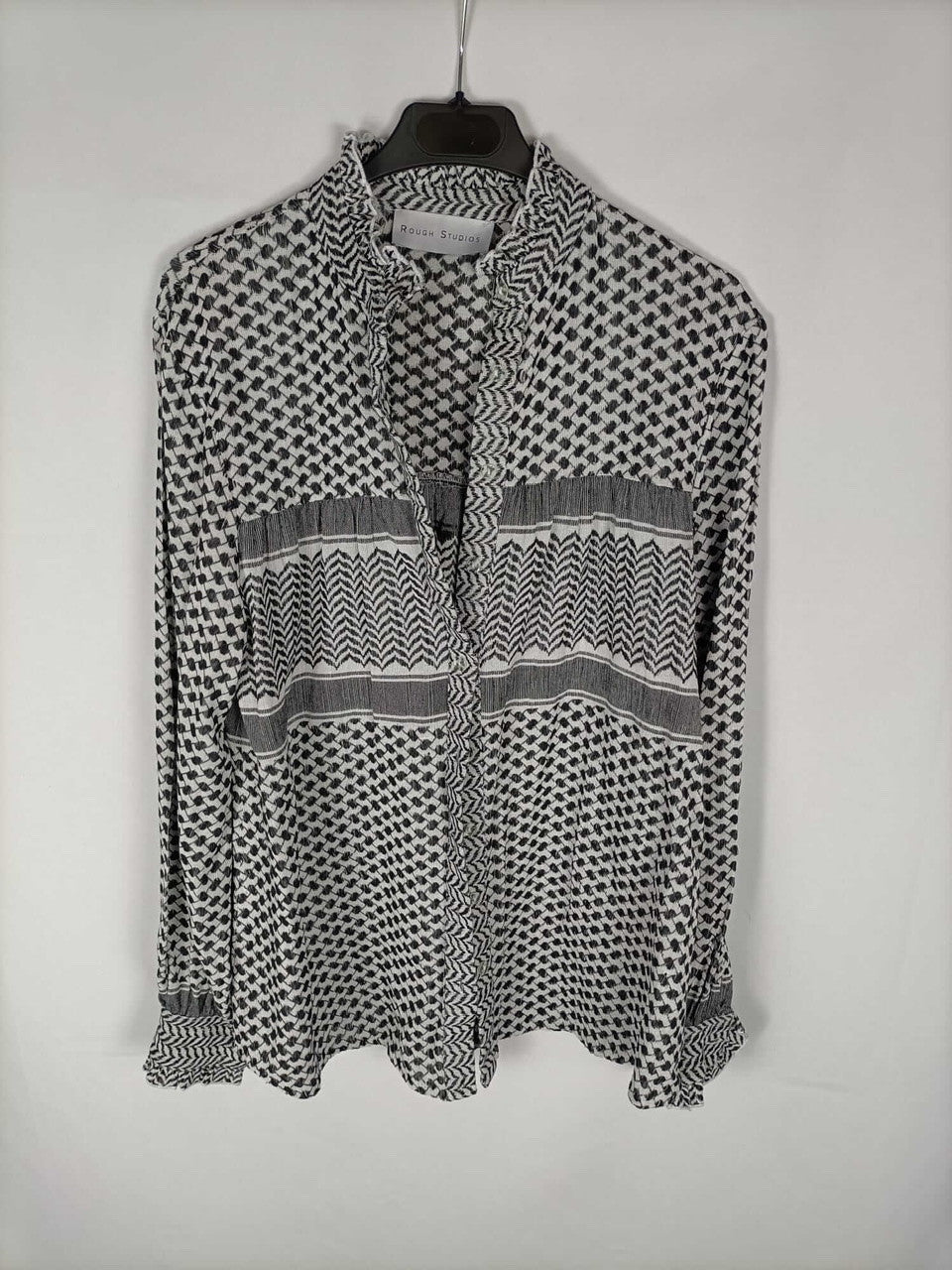 ROUGH STUDIOS.Ts printed black shirt