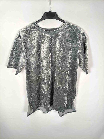 BERSHKA. Camiseta terciopelo T.s