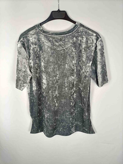 BERSHKA. Camiseta terciopelo T.s