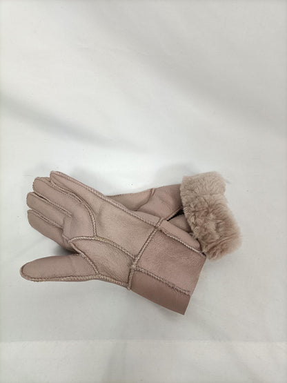 OTRAS.Guantes rosas borrego