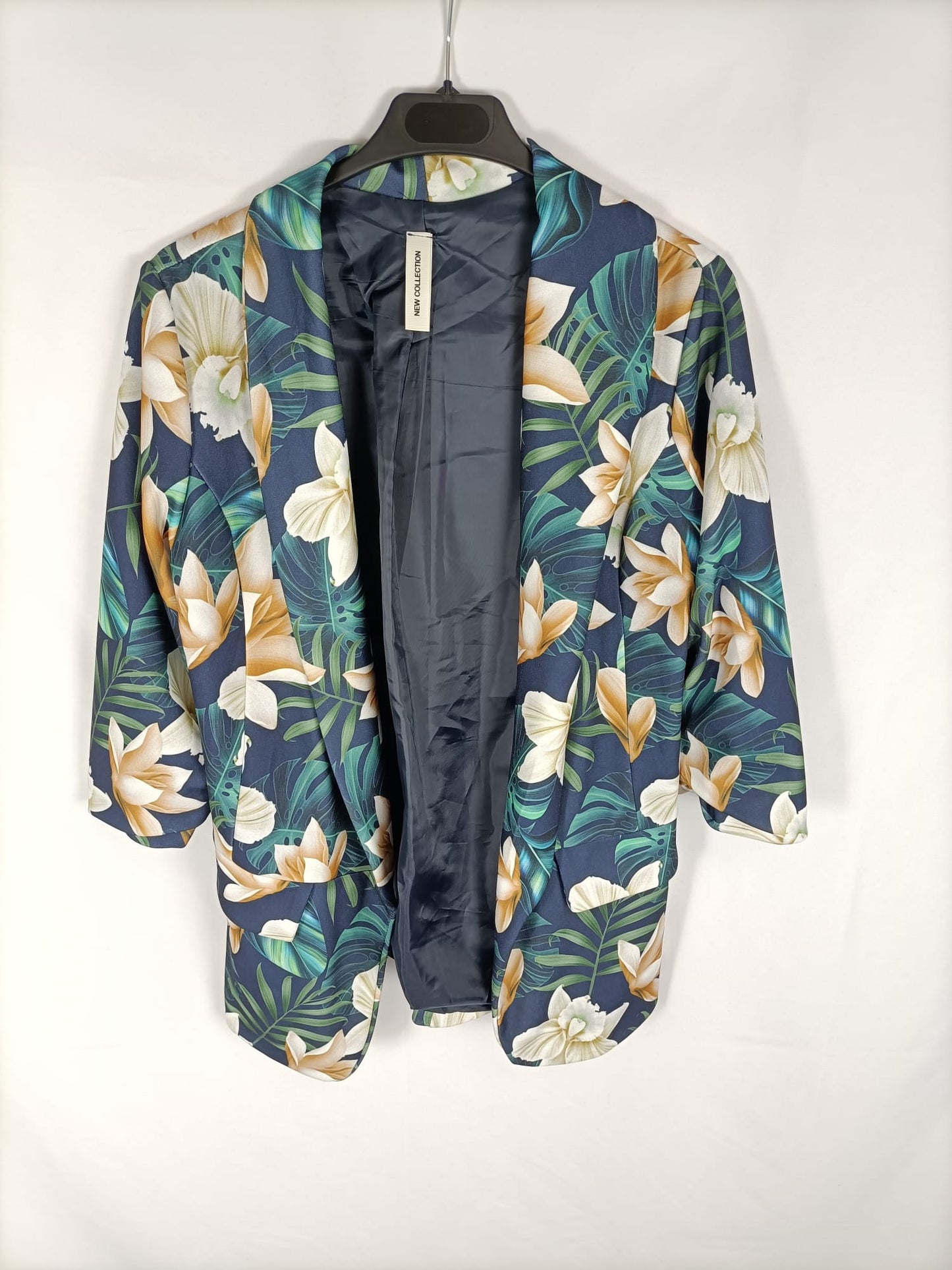 NEW COLLECTION.Blazer azul flores T.s