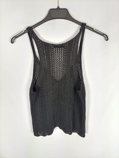 STRADIVARIUS.Top negro croché T.s