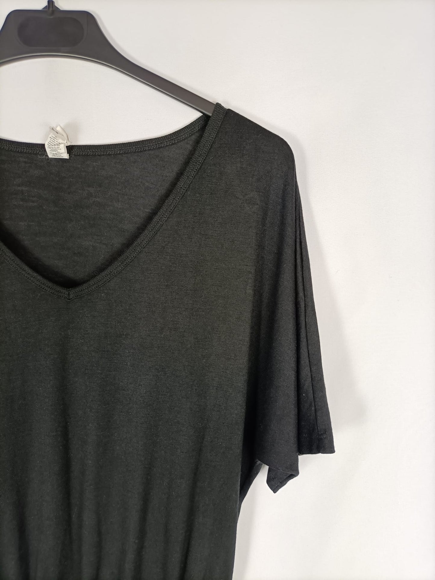 BELLA.Vestido negro T.s