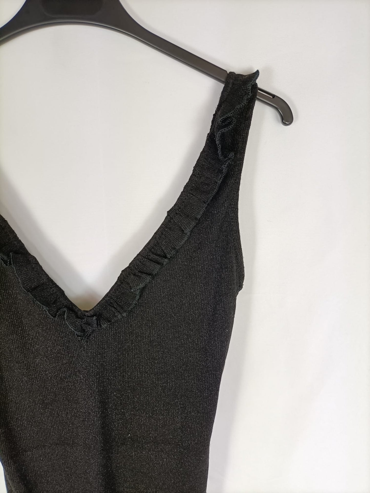 BERSHKA. Body negro purpurina T.m